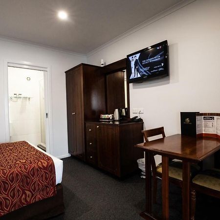 Hotel Settlers Biloela Bagian luar foto
