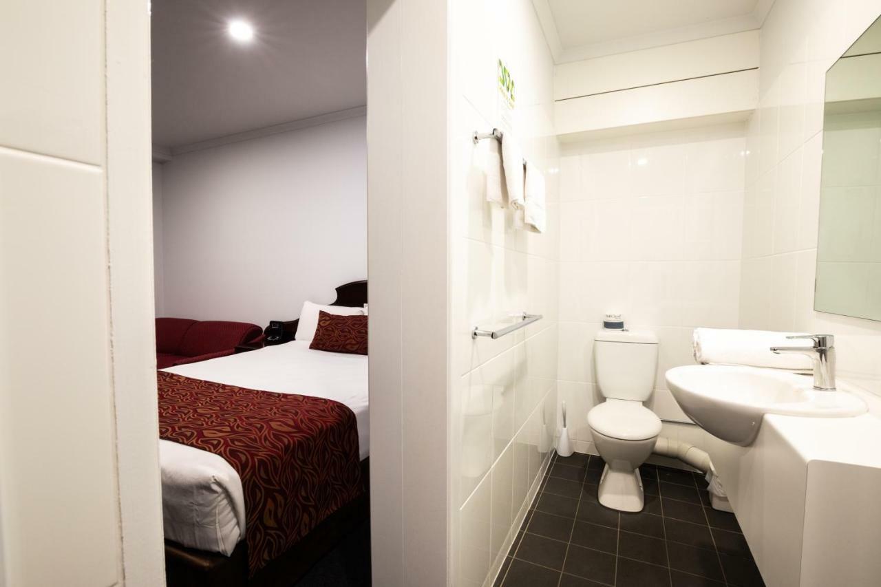 Hotel Settlers Biloela Bagian luar foto