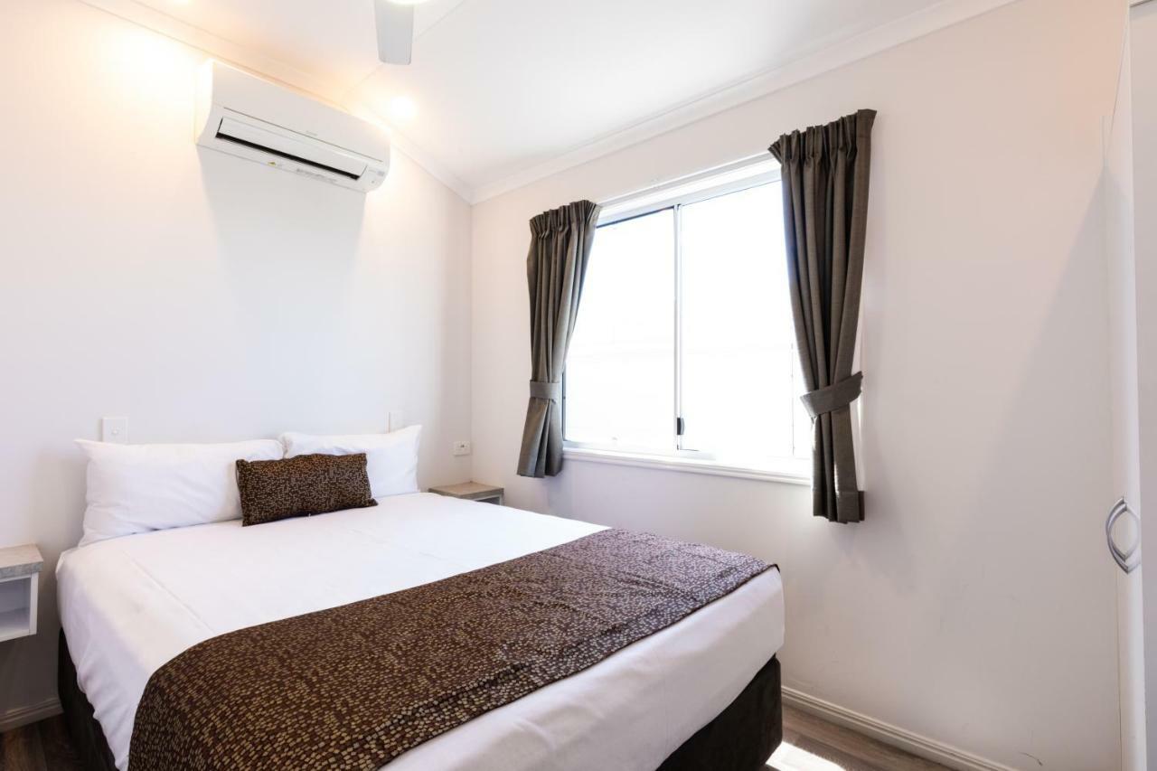 Hotel Settlers Biloela Bagian luar foto