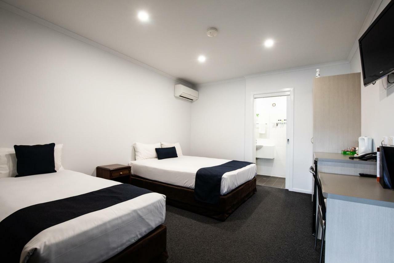 Hotel Settlers Biloela Bagian luar foto