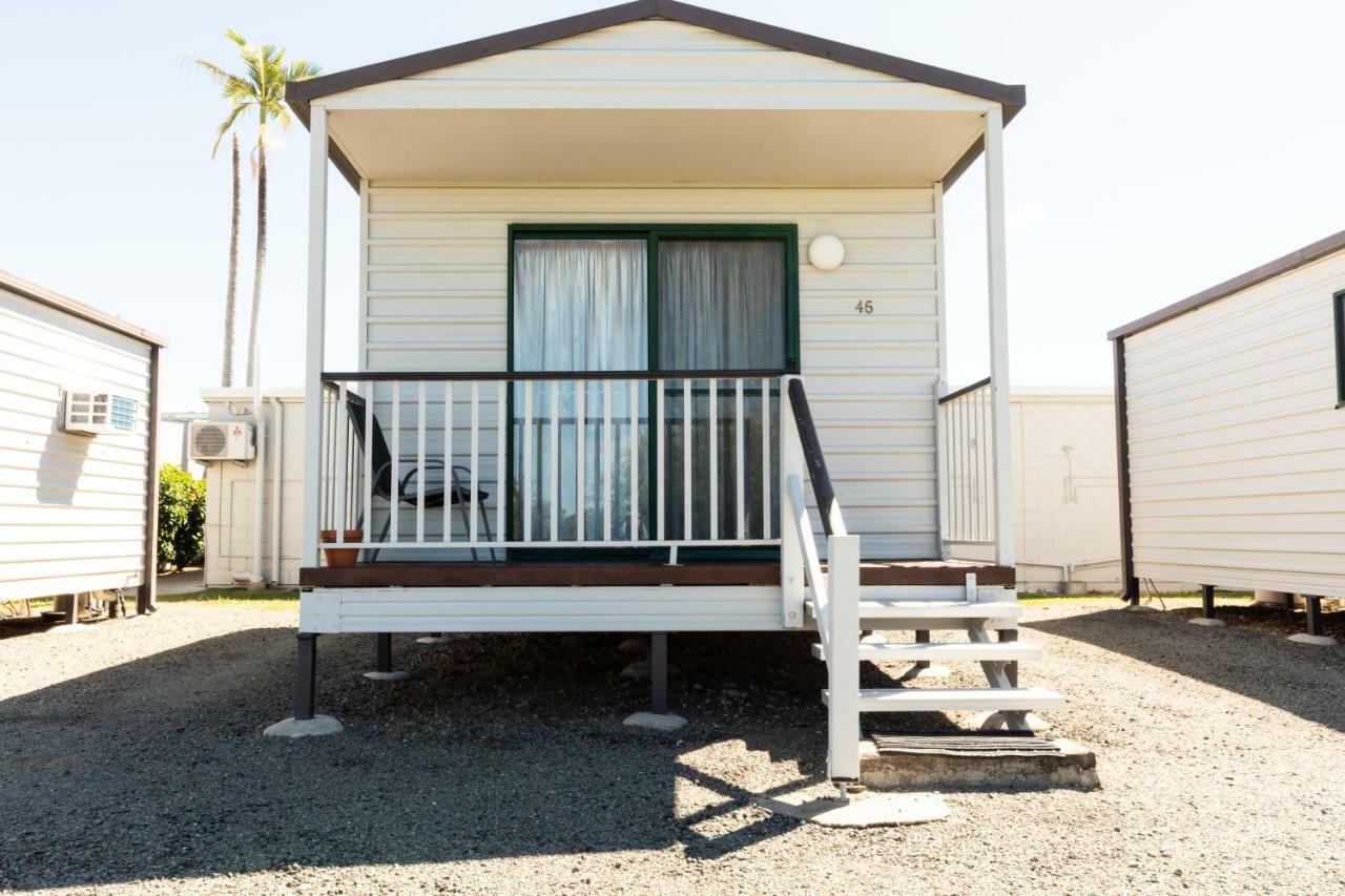 Hotel Settlers Biloela Bagian luar foto
