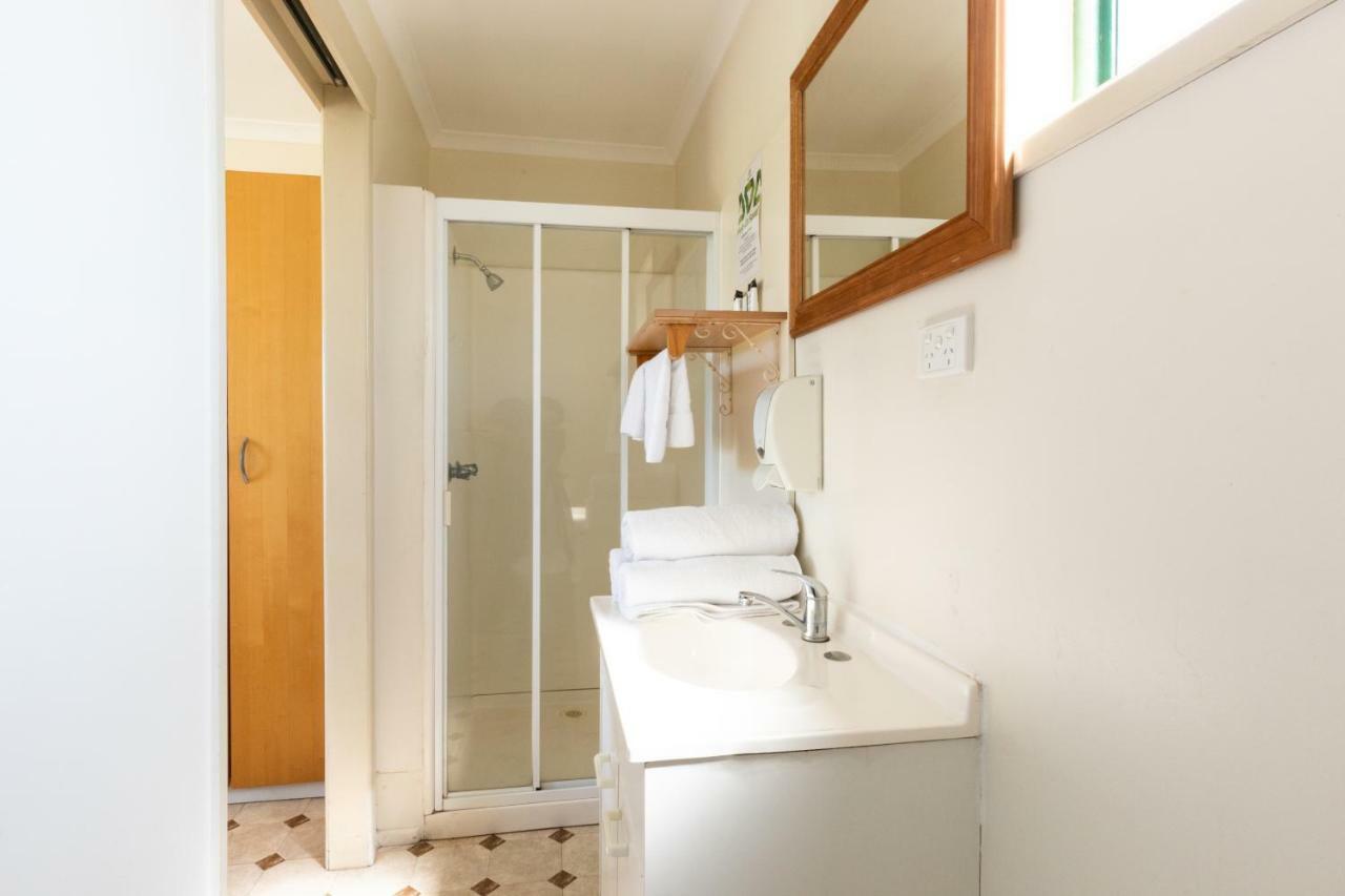 Hotel Settlers Biloela Bagian luar foto